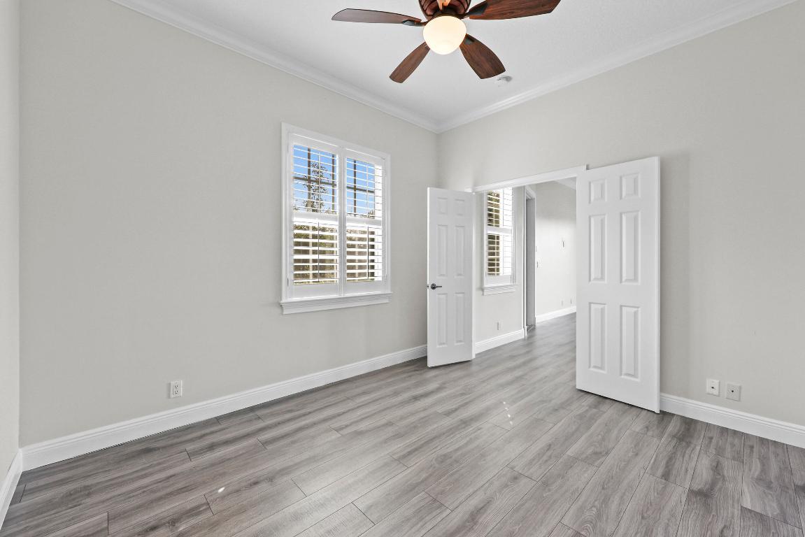 516 Commons Drive, Palm Beach Gardens