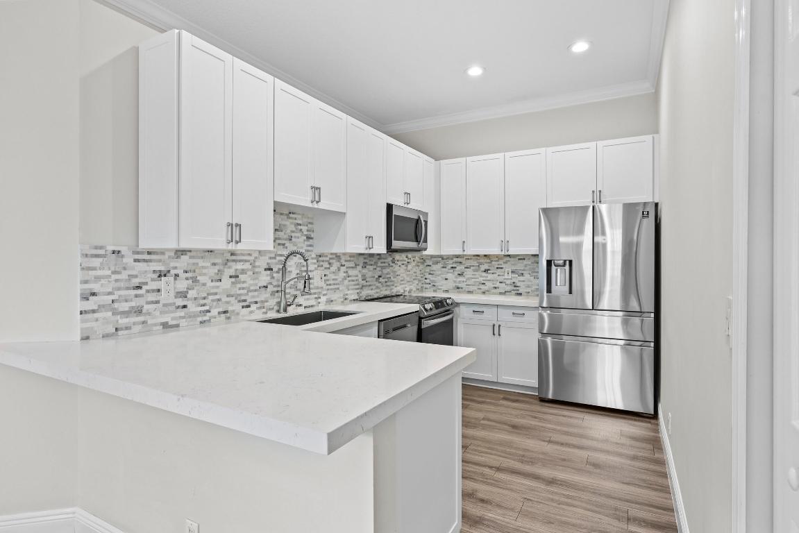 516 Commons Drive, Palm Beach Gardens