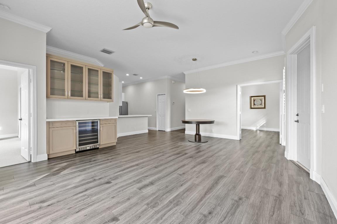 516 Commons Drive, Palm Beach Gardens