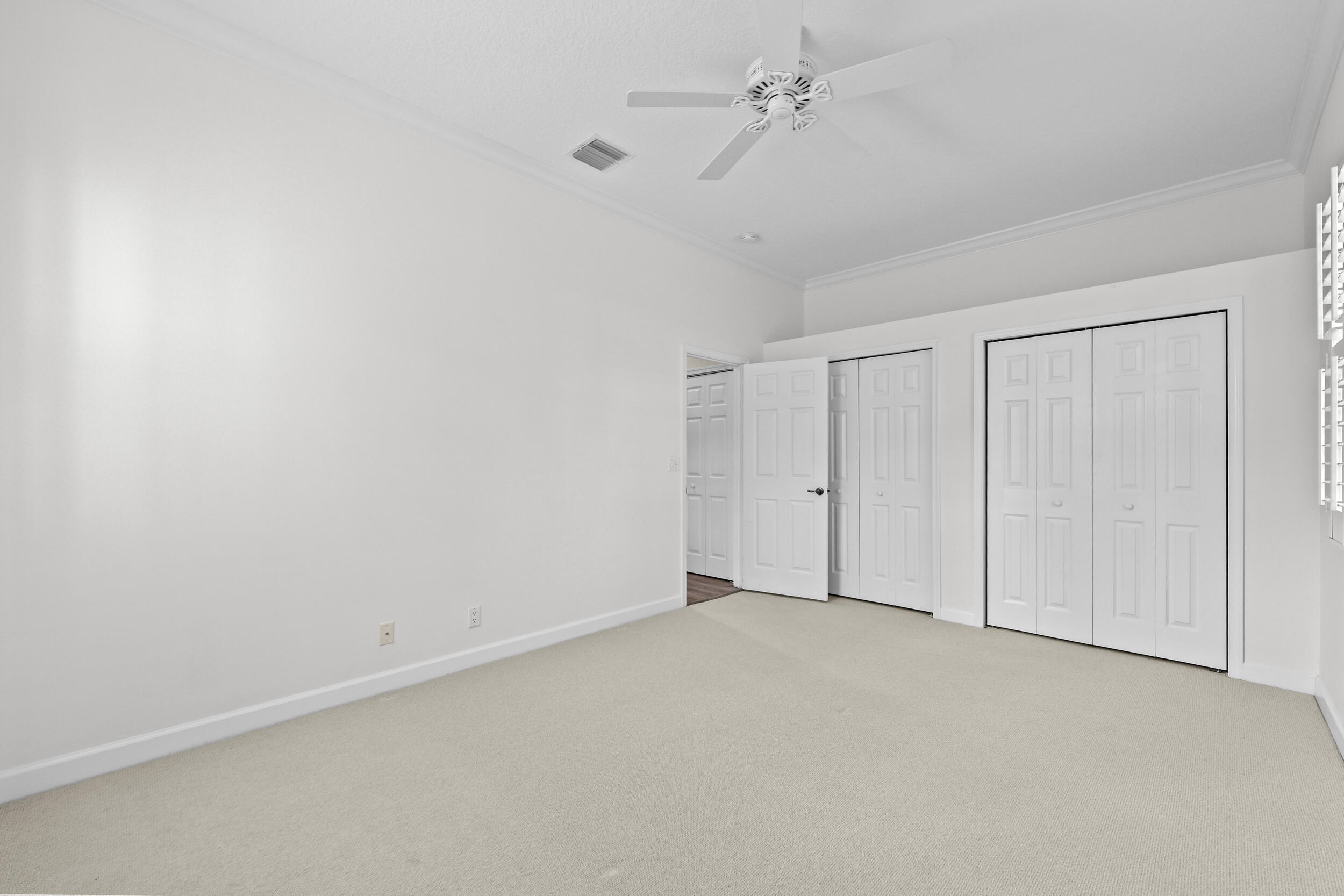 516 Commons Drive, Palm Beach Gardens