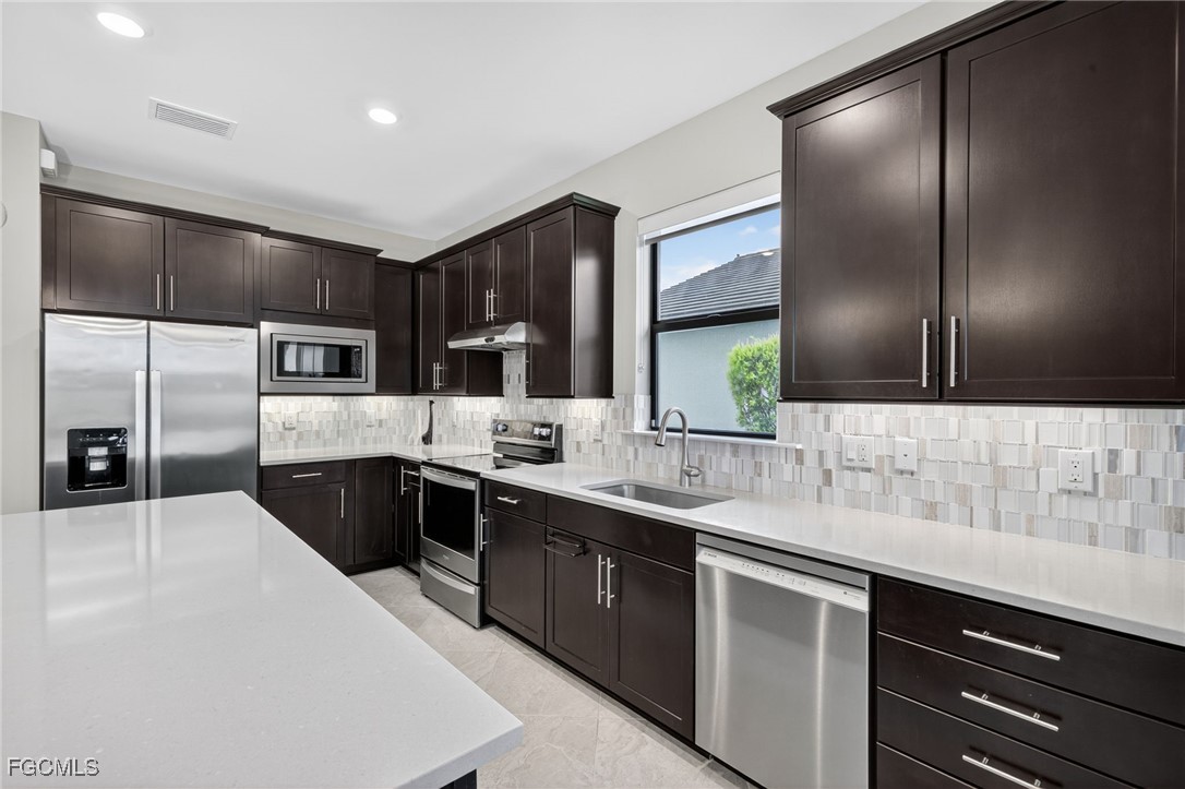11860 Clifton TER