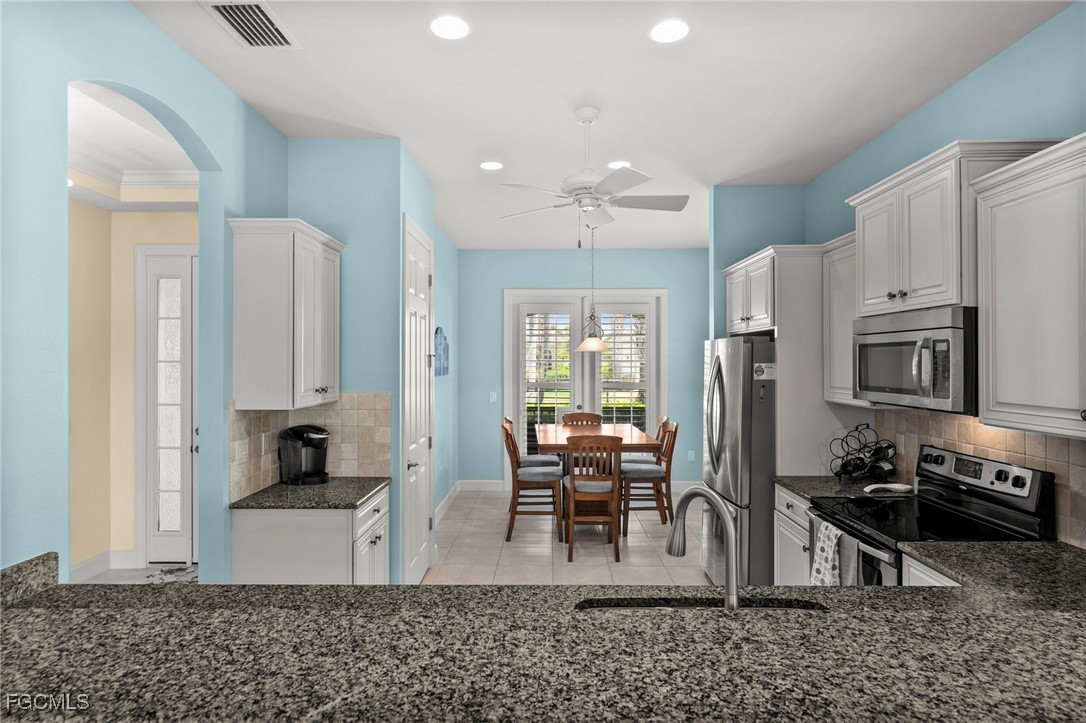 12132 Corcoran PL