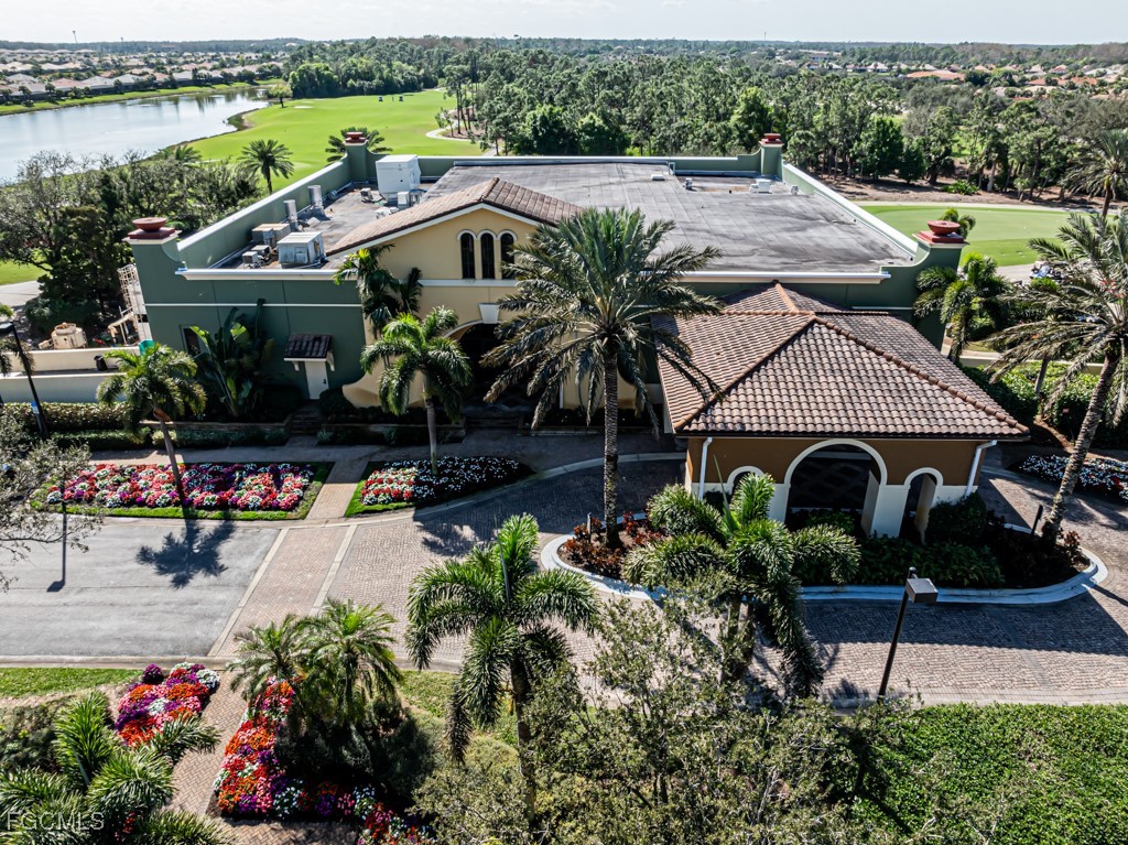 10553 Avila CIR