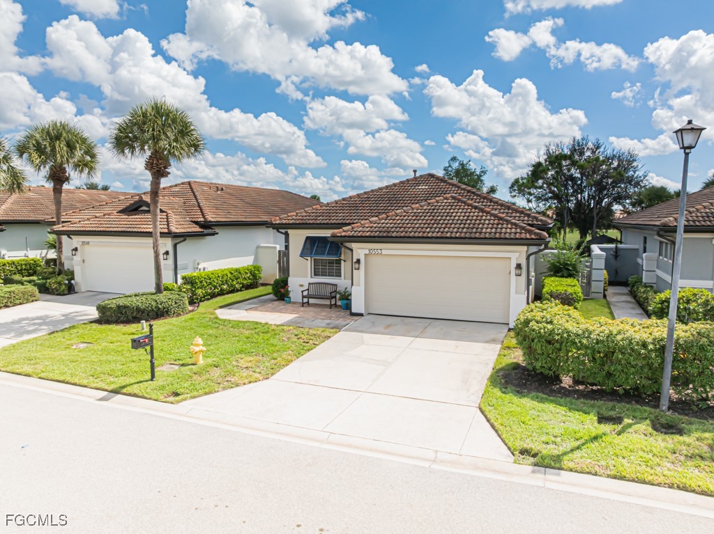 10553 Avila CIR