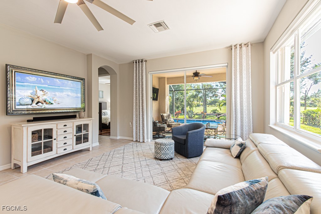 10553 Avila CIR