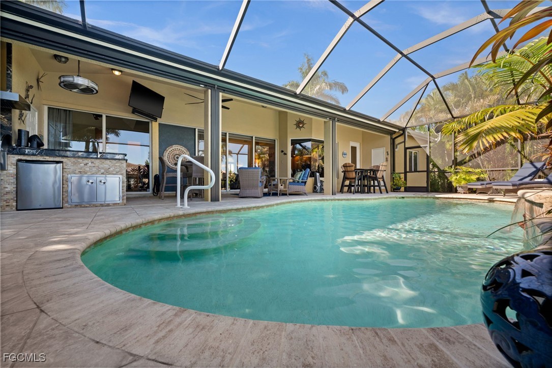 3009 Beach PKWY W