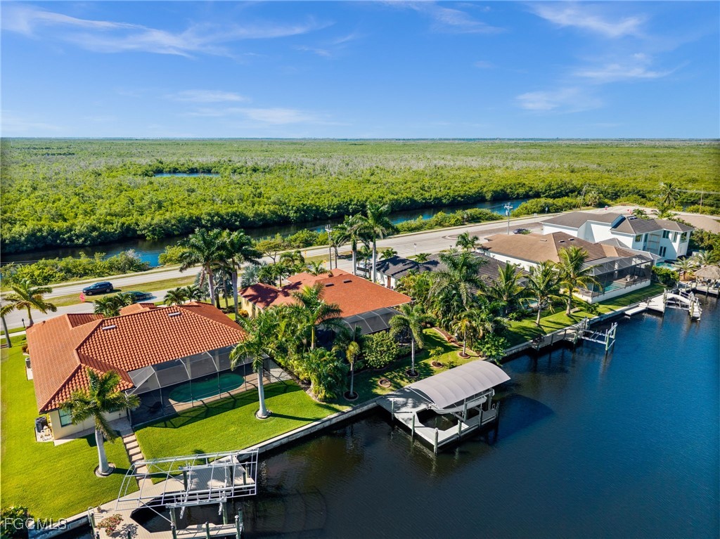 3009 Beach PKWY W