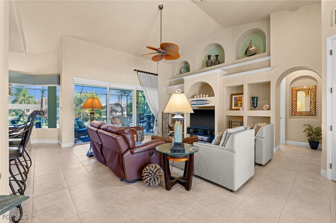 3009 Beach PKWY W