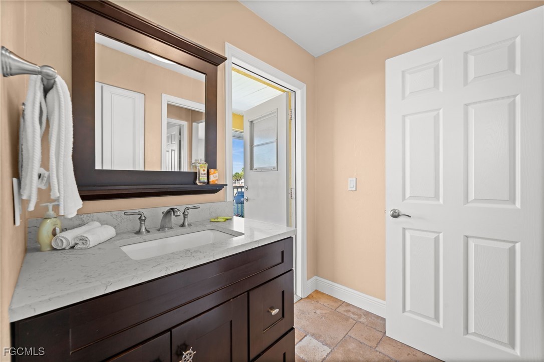 5420 Chiquita BLVD S B