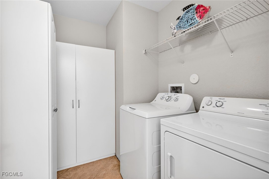 11081 Yellow Poplar DR