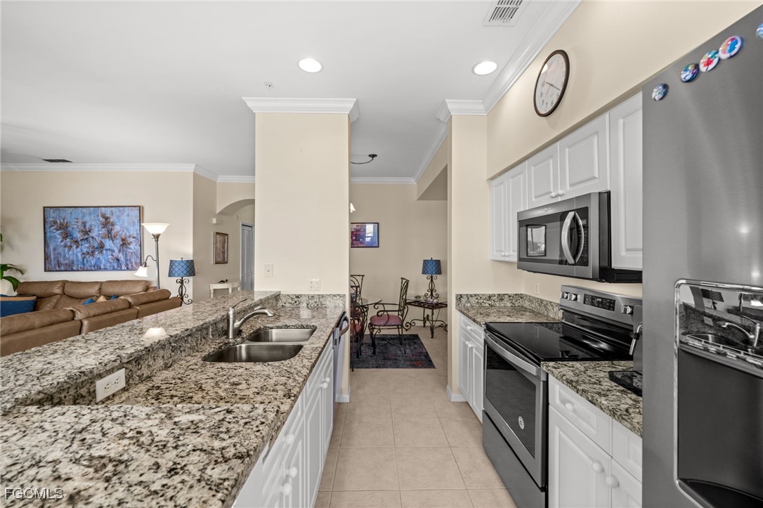 10370 Washingtonia Palm WAY 4345