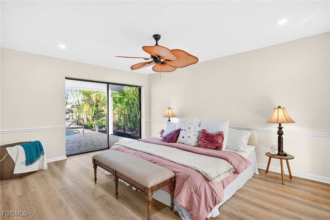 1221 SW 51st TER