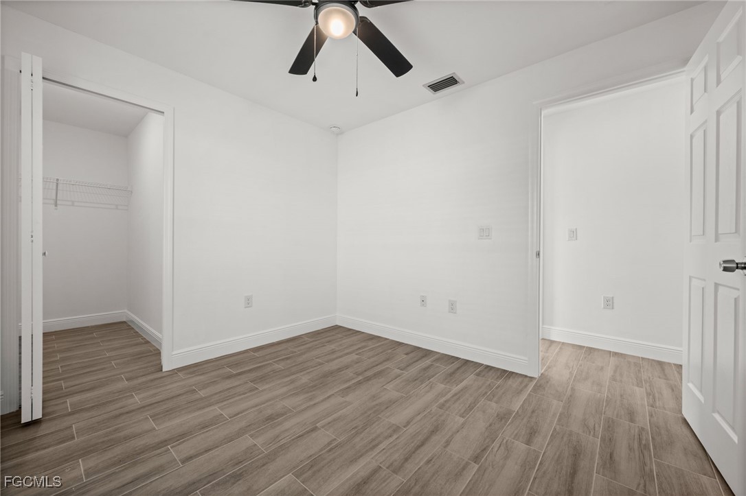 915-917 Graystone AVE