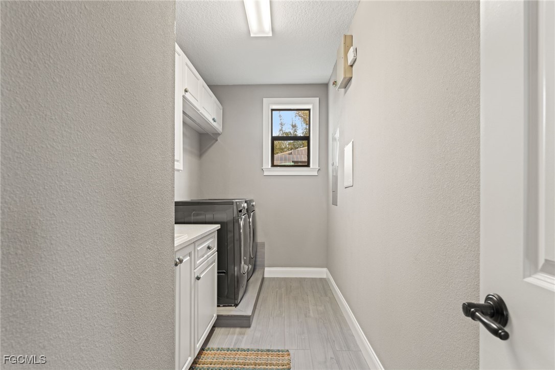 2152 Burlington AVE N