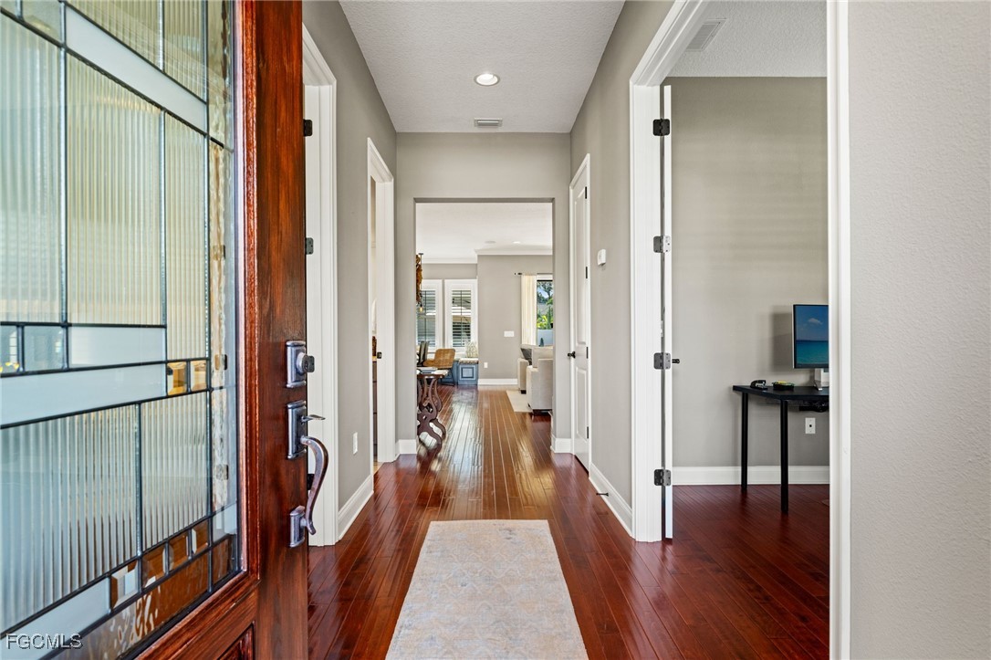 2152 Burlington AVE N