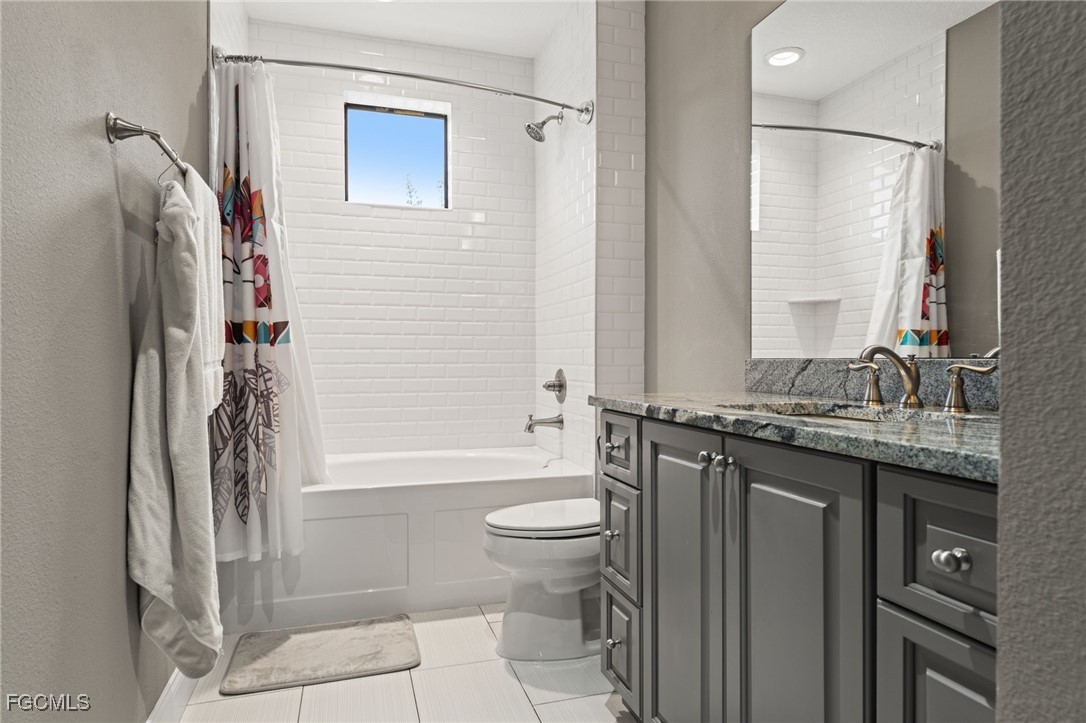 2152 Burlington AVE N