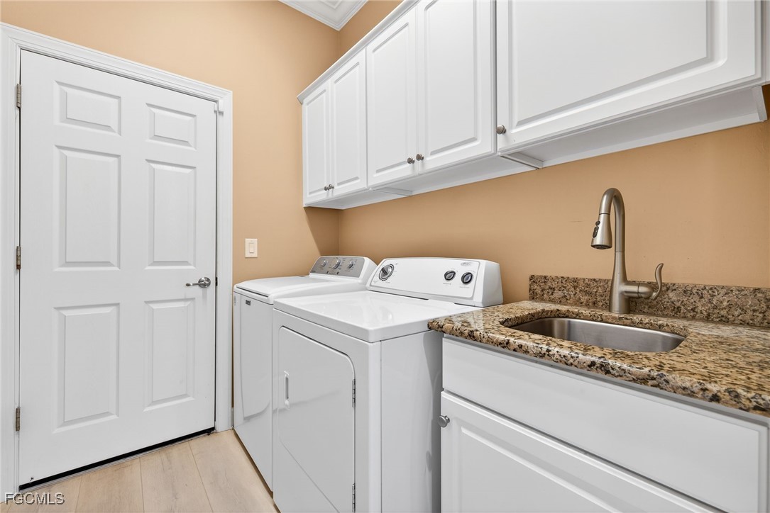 11126 Laughton CIR