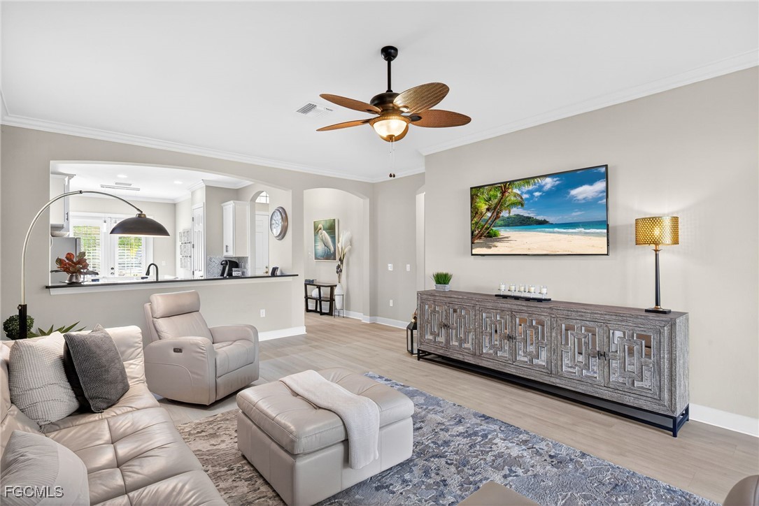 11126 Laughton CIR