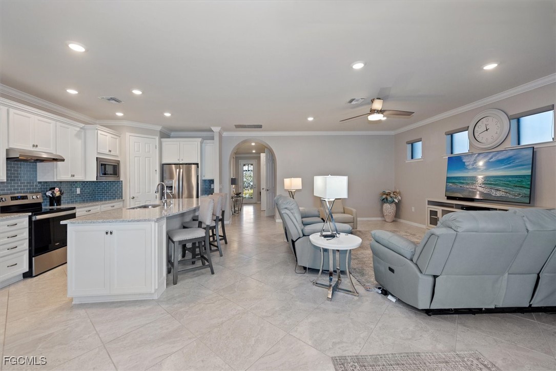 11806 Benchley CT