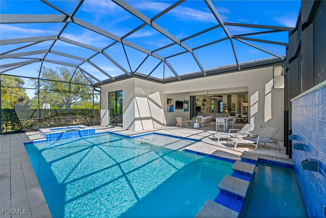 19026 Via Messina WAY