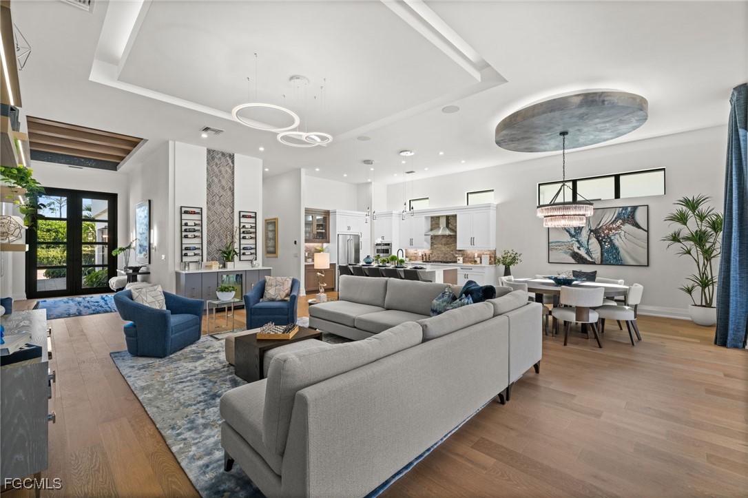 19026 Via Messina WAY