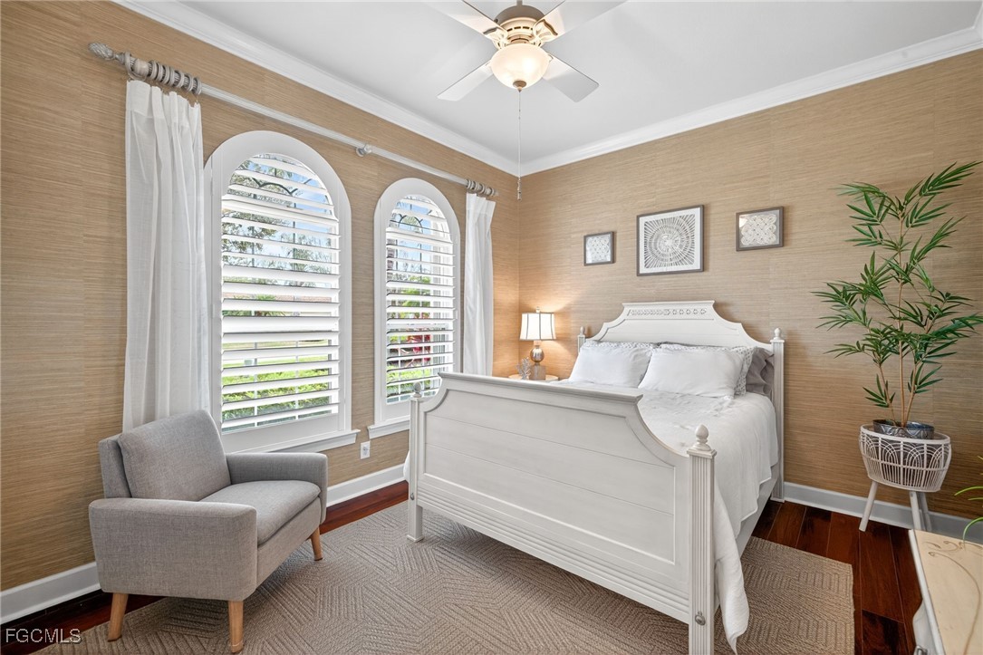 10890 Stonington AVE