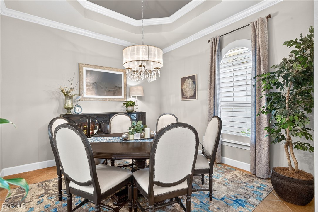 10890 Stonington AVE