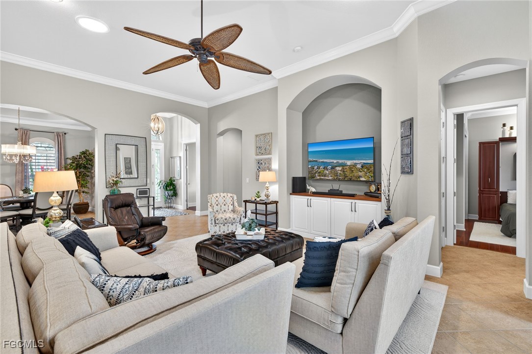 10890 Stonington AVE