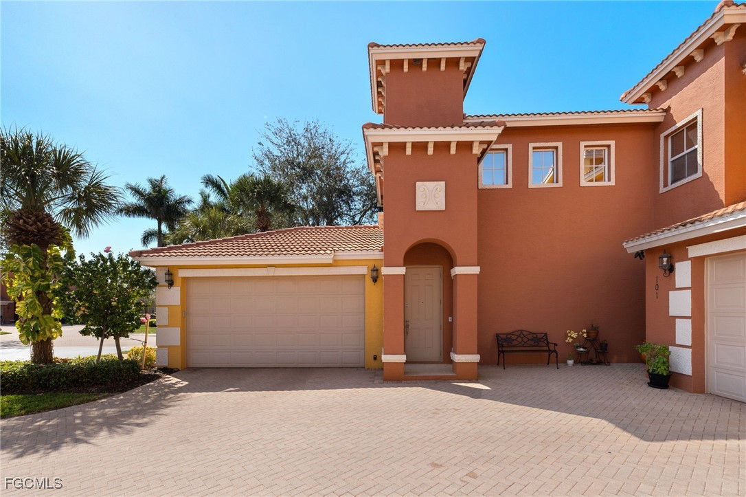 7071 San Lorenzo CT 201