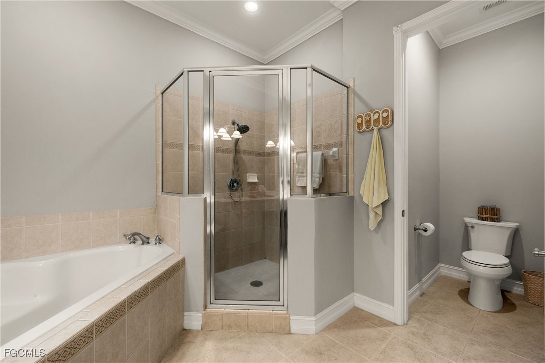 7071 San Lorenzo CT 201