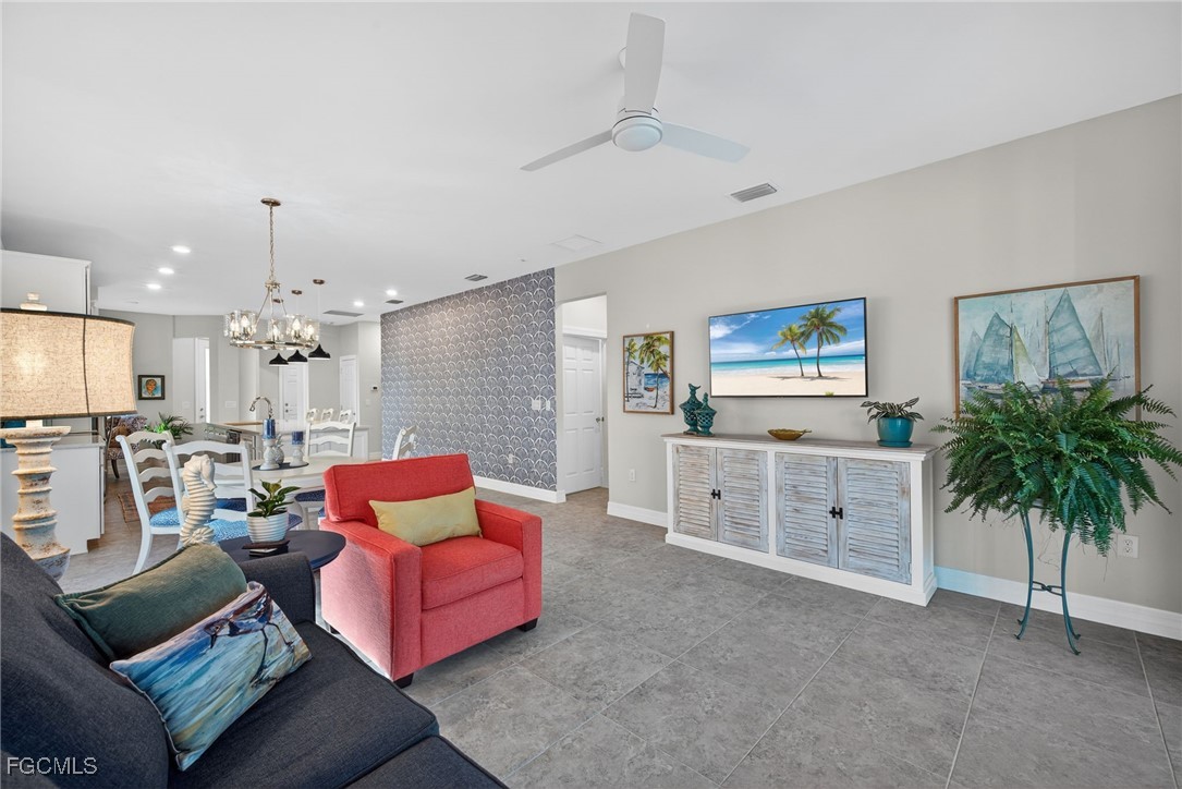 11268 Carlingford RD