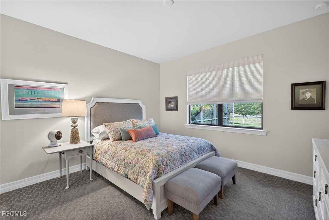 11268 Carlingford RD