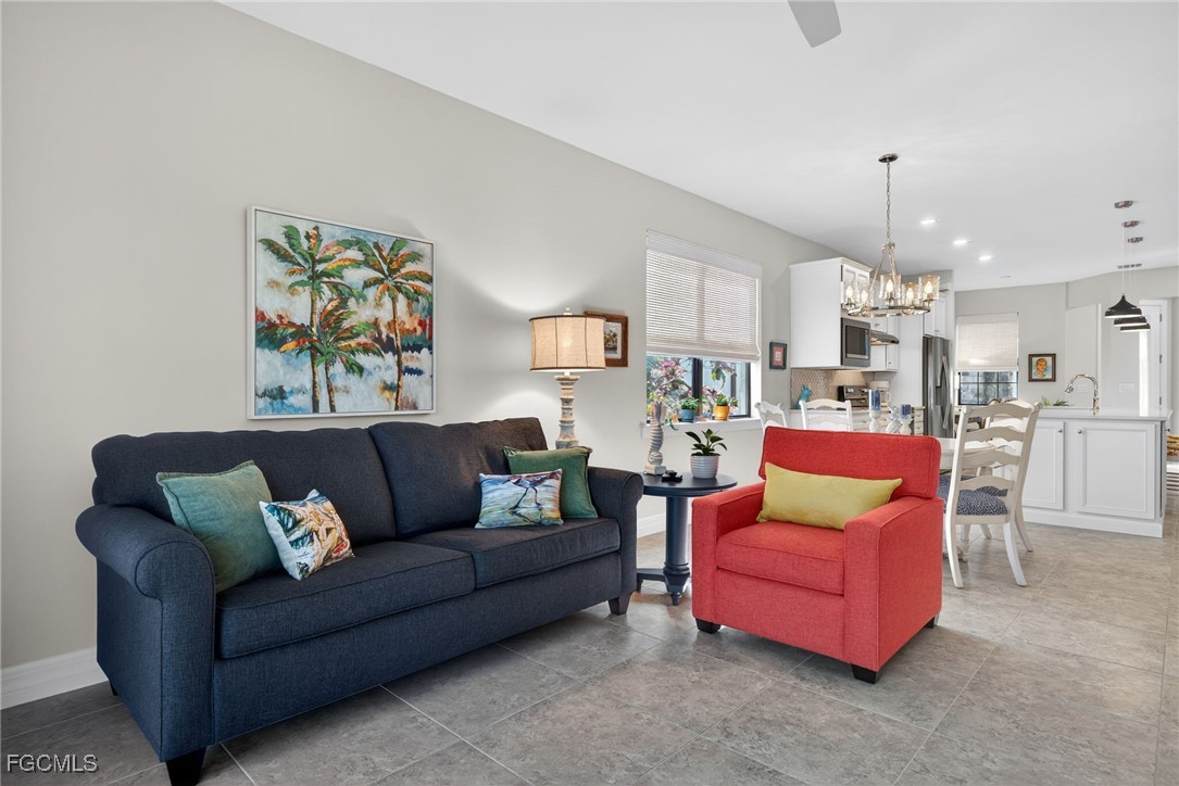 11268 Carlingford RD