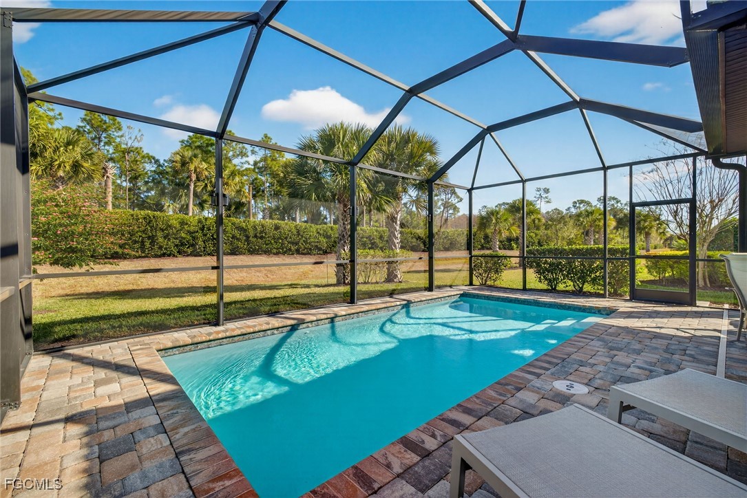 11268 Carlingford RD