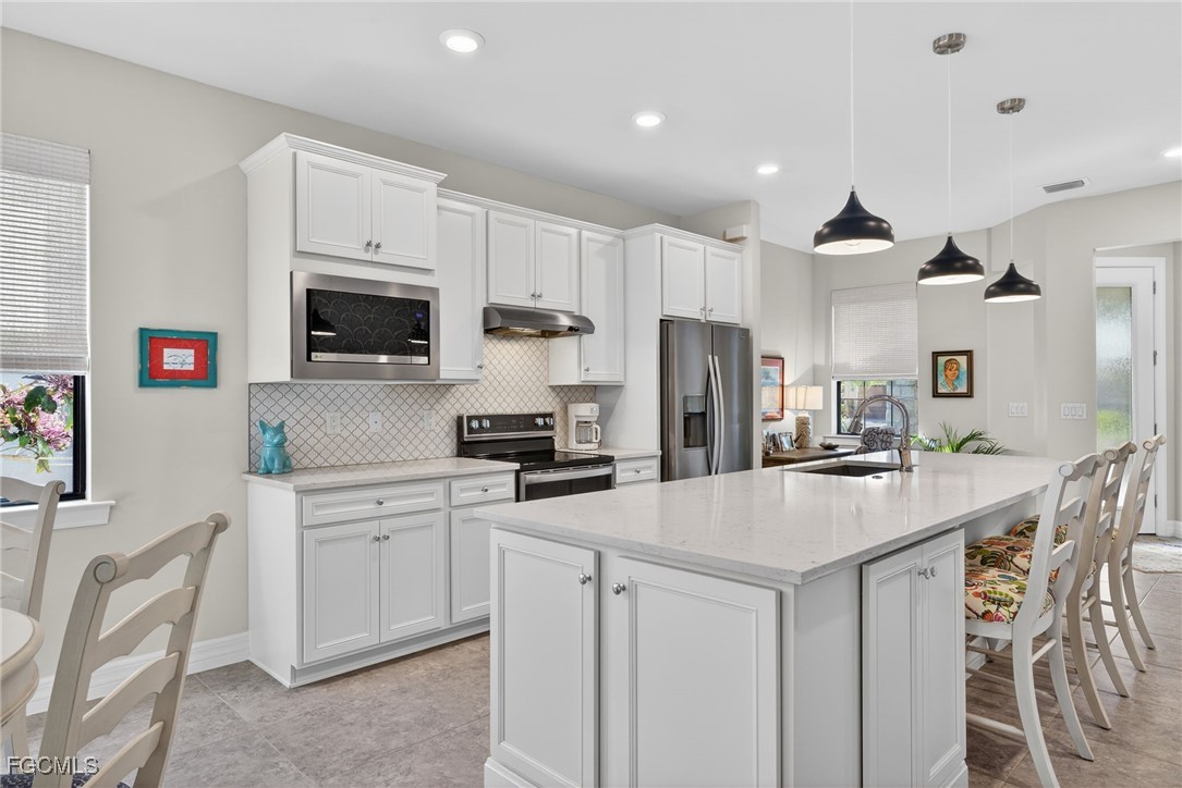 11268 Carlingford RD