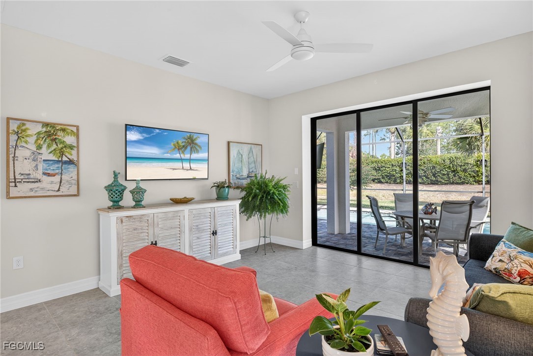 11268 Carlingford RD