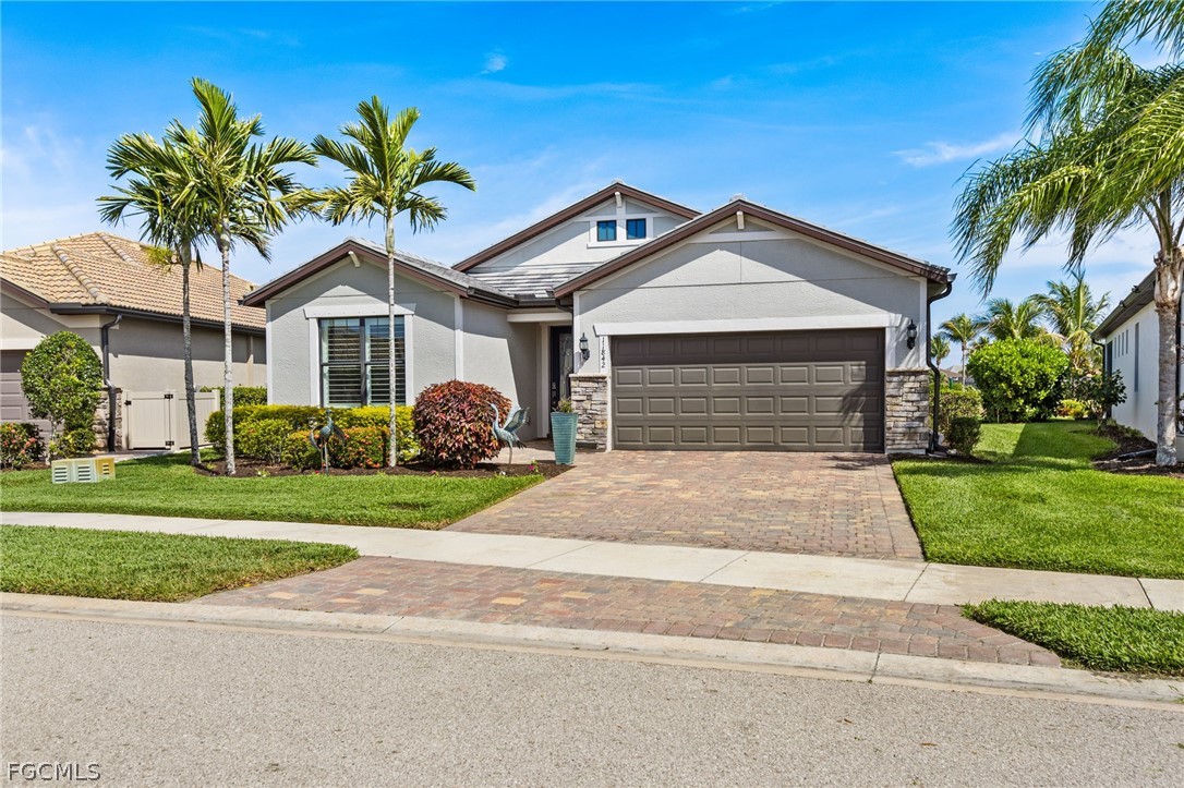11842 Darcy PL