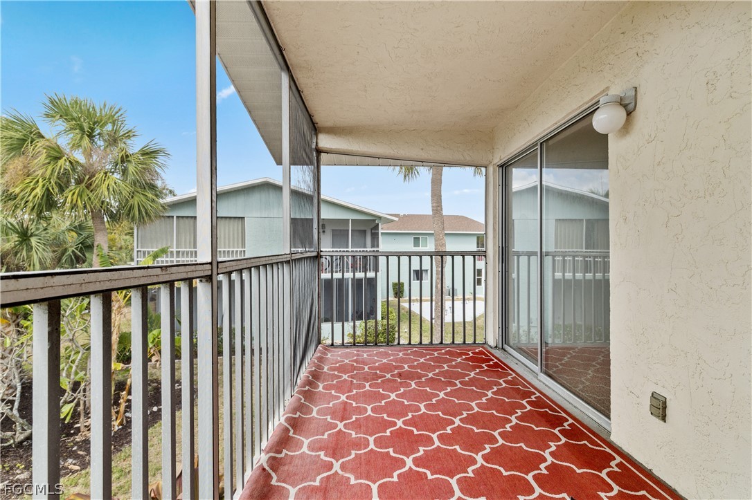 8141 Country RD 202