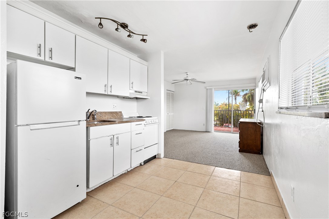 8141 Country RD 202