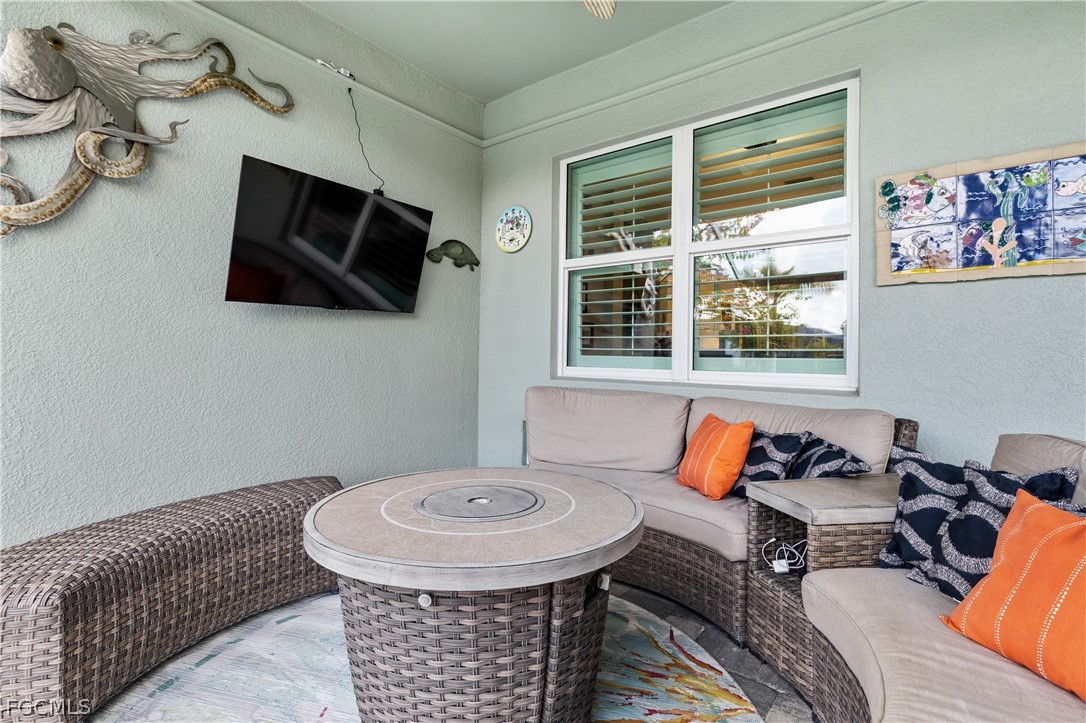 13853 Magnolia Isle DR