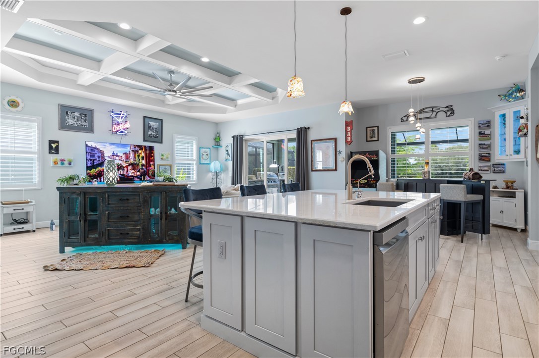 13853 Magnolia Isle DR