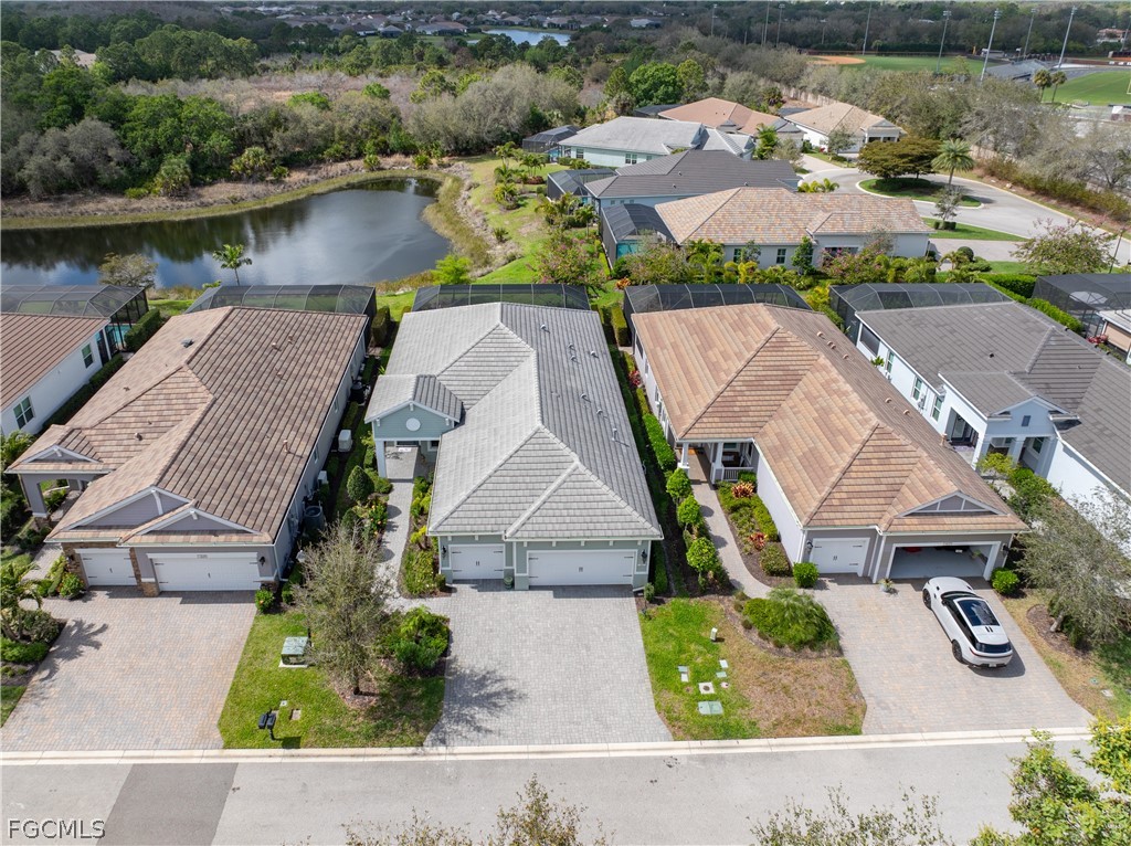 13853 Magnolia Isle DR