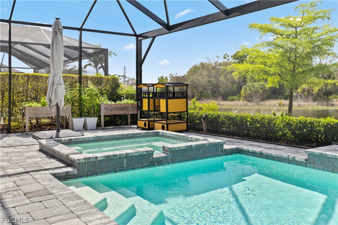 13853 Magnolia Isle DR