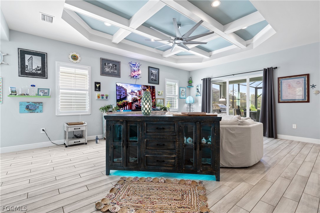 13853 Magnolia Isle DR