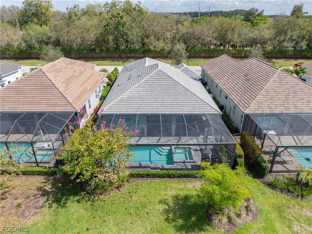 13853 Magnolia Isle DR