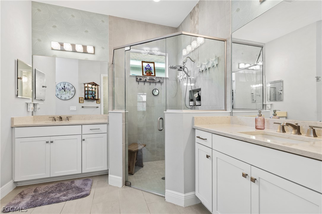 13853 Magnolia Isle DR