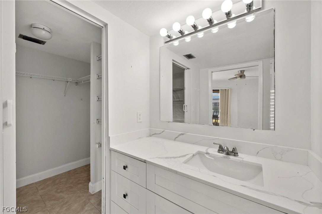 15481 Admiralty CIR 4