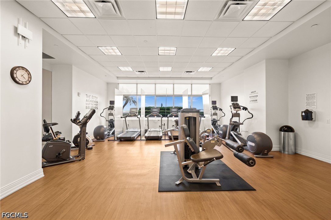 2090 W First ST G807