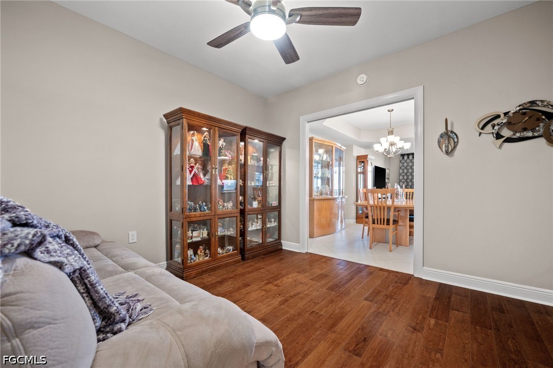 2090 W First ST G807