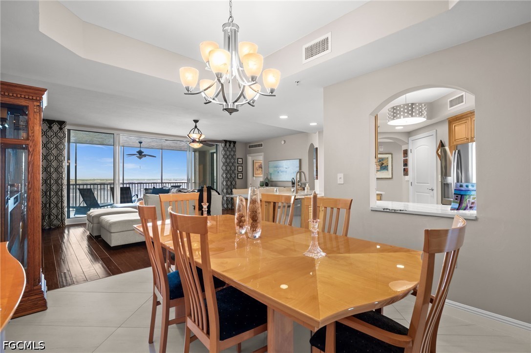 2090 W First ST G807